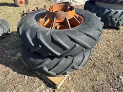 Allis-Chalmers WD45 14-28 Tractor Dual Tires & Rims 