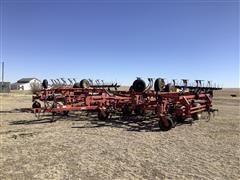 2009 Krause 5635 Field Cultivator 