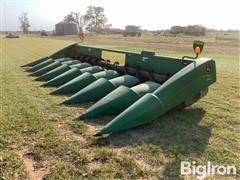 John Deere 894 Corn Head 