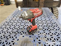 Milwaukee Fuel 1/2" Cordless Impact W/Battery 