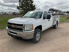 2013 Chevrolet Silverado 3500 HD 4x4 Extended Cab Utility Truck W/Ladder Rack 