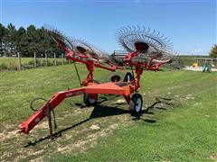 KUHN SR110 Pull-Type 10 Wheel Rake 