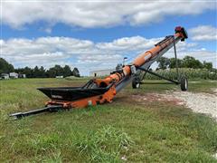 2016 Batco 1535FLTD Grain Conveyor W/ Hopper 