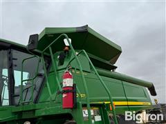 items/dff2a2ff289bef1195f6000d3a620d5e/johndeere9870stscombine_18cf0d5c496c467986eefa5b8c4cabe6.jpg