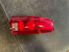 1988-2000 GM Full-Size Pickup LH Tail Lamp Assembly W/o Connector Plate 