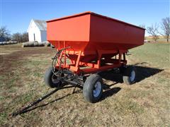 175 Bushel Gravity Wagon W/Unloading Auger 