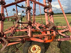 items/e07ce1d3af20ee11a81c000d3a61103f/allis-chalmersfieldcultivator-15_bd735c7eddd84204a397c0b327d8bb02.jpg