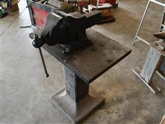 Semi-Steel Vice On Stand 