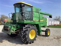 1983 John Deere 6620 Turbo Combine 