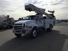 2013 Ford F750 Extended Cab Bucket Truck 
