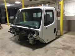 2016 Freightliner M2 106 Truck Day Cab 