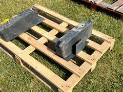 items/e1bc0d95a703ee11a81c000d3a62cc61/kubota2weightbrackets_05cdb64696be40238108a11b43685163.jpg