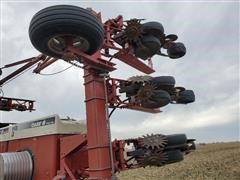 items/e1c6fc9d2751ec11a3ee0003fff90bee/caseih955cycloair12r30planter-3_56d294ad4d904be2bf77a8085be99ae2.jpg