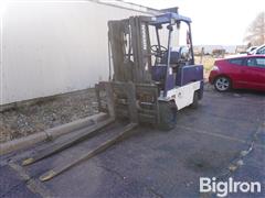 Nissan OW120LP-G96 Lp Gas Forklift 