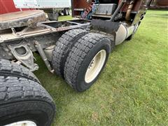 items/e1e78470af15ee11a81c000d3ad3f876/1993internationalcabovertatrucktractor_50bacd8b63724b679c33fcb3856e6773.jpg