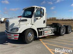 2014 Freightliner M2-112 T/A Truck Tractor 