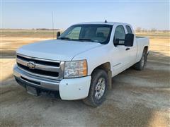 2009 Chevrolet Silverado 1500 LT 4x4 Extended Cab Pickup 