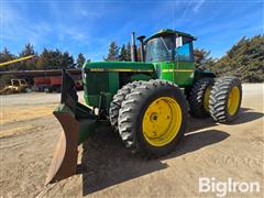 1982 John Deere 8650 4WD Tractor W/Blade 