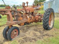 1945 McCormick / Farmall M 2WD Tractor 