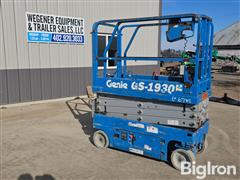 Genie GS-1930 Self-Propelled Electric Scissor Lift 