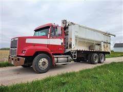 2000 Freightliner T/A Feed Truck 