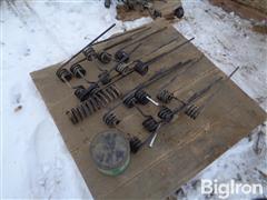 John Deere 980 Field Cultivator Drag Teeth & Shank Spring 