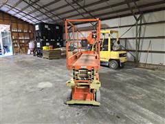 items/e30f2a8ab55bef11a4e60022488ec0a9/2014jlg1932rs_35d6c6907b4b44c6904e0698f59ba6ba.jpg