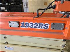 items/e30f2a8ab55bef11a4e60022488ec0a9/2014jlg1932rs_35fb23cd21214a07bfceef8f5edfe90f.jpg