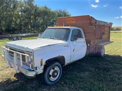 1980 Chevrolet Scottsdale 30 4x4 Feed Truck w/ Kelly Ryan Box 