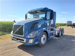2013 Volvo VNL64T T/A Truck Tractor 