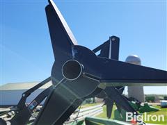 items/e38a5d144a0ef0119d476045bd49d9c9/john-deere-643-poly-corn-header-w-cart_01a5d8297e9947fbb26e8055a453be02.jpg