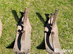 items/e38a5d144a0ef0119d476045bd49d9c9/john-deere-643-poly-corn-header-w-cart_22671151381b4e078cc47e11fd411c1d.jpg