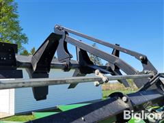 items/e38a5d144a0ef0119d476045bd49d9c9/john-deere-643-poly-corn-header-w-cart_7df6aa88263f4e8d81f395a4ffd41d97.jpg