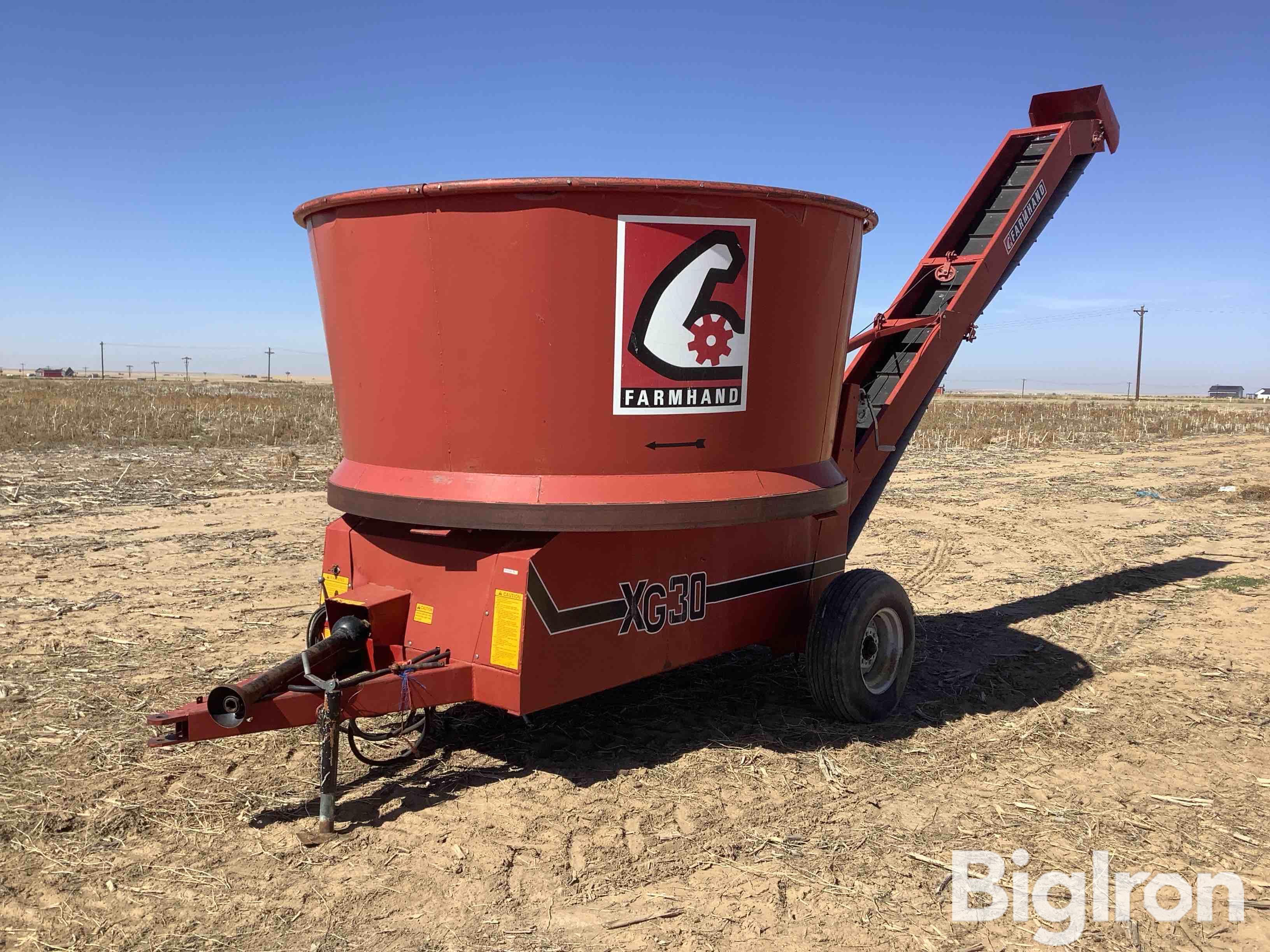 Farmhand XG30 Tub Grinder 