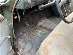 items/e3b2dd3fb955ef11a4e60022488ec0a9/1948kaisertravelersedan_214d80536f3946d0b87ccd615c13d47c.jpg