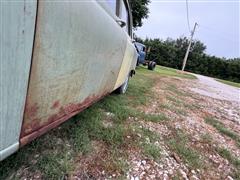 items/e3b2dd3fb955ef11a4e60022488ec0a9/1948kaisertravelersedan_759f4972620741f9b4f8f4a98c64446f.jpg