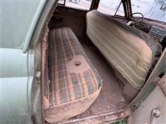 items/e3b2dd3fb955ef11a4e60022488ec0a9/1948kaisertravelersedan_e1ed85df1db44afe9fde95383fc792c1.jpg