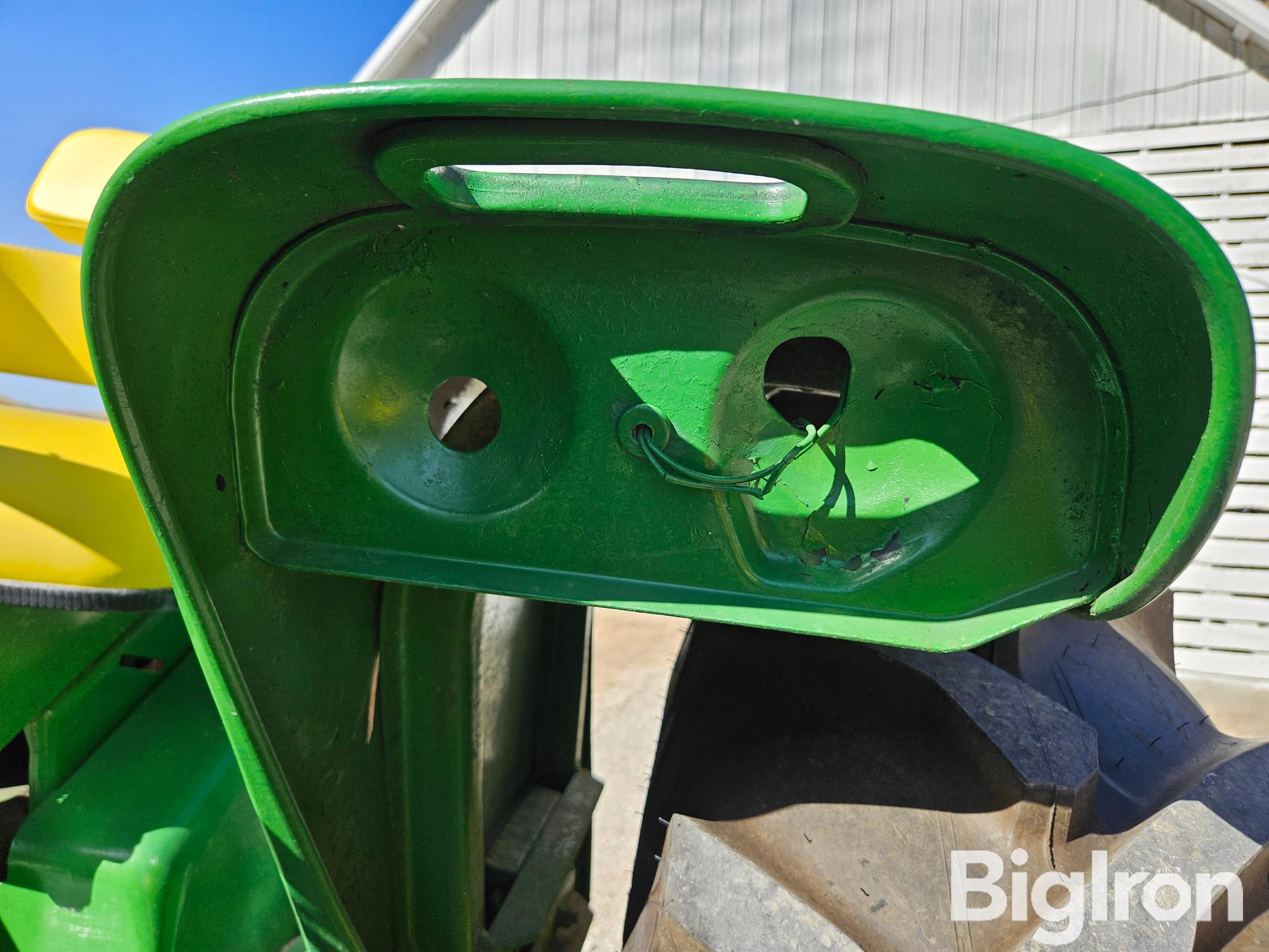 items/e3d4a3bd8c8aef119443000d3acfdee0/1961johndeere30102wdtractorw148loader_384e4d22dea744b5b4bbf4d226fe4b2e.jpg