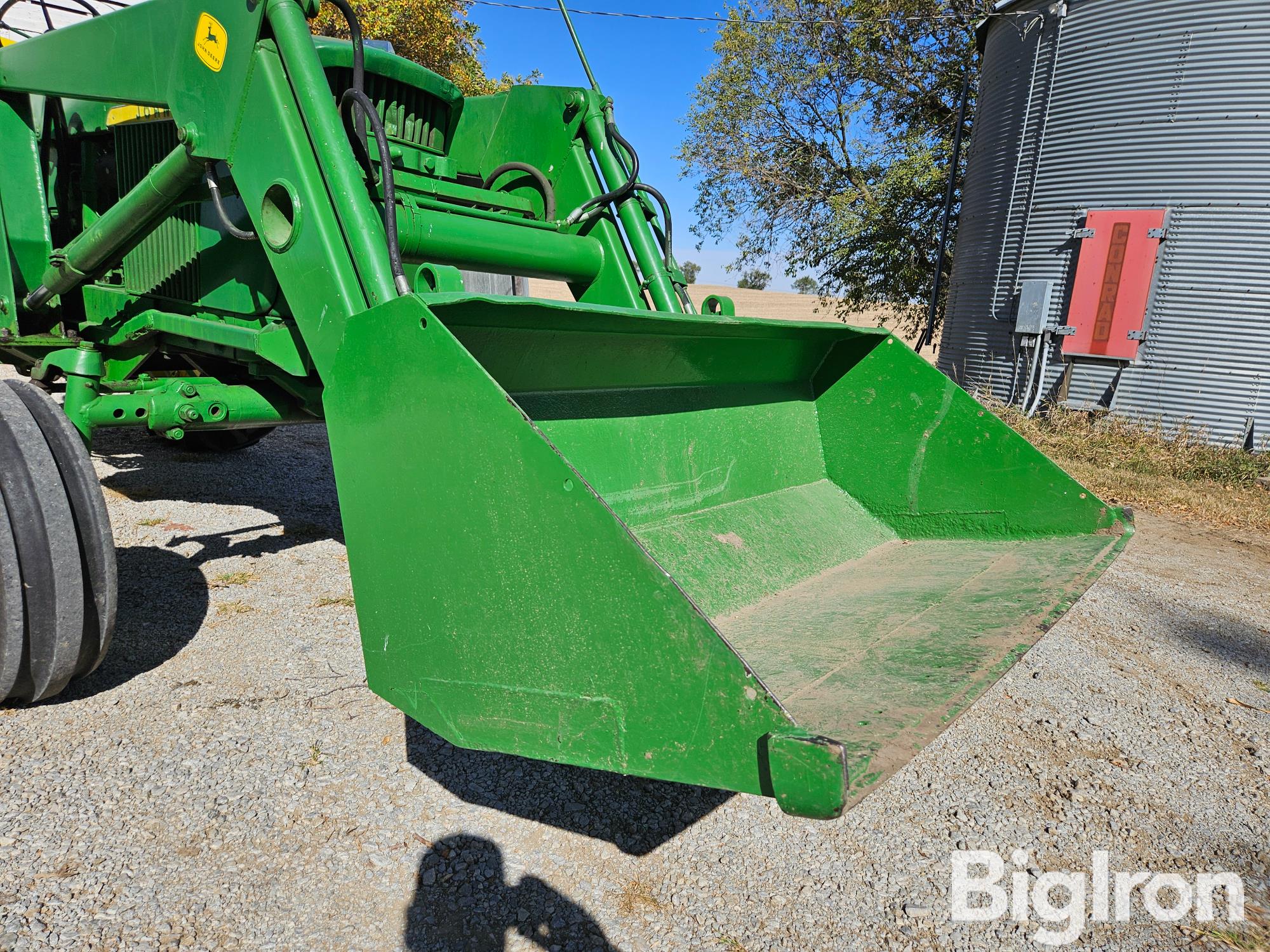 items/e3d4a3bd8c8aef119443000d3acfdee0/1961johndeere30102wdtractorw148loader_f575172095c6492581f6268eb4770bf7.jpg