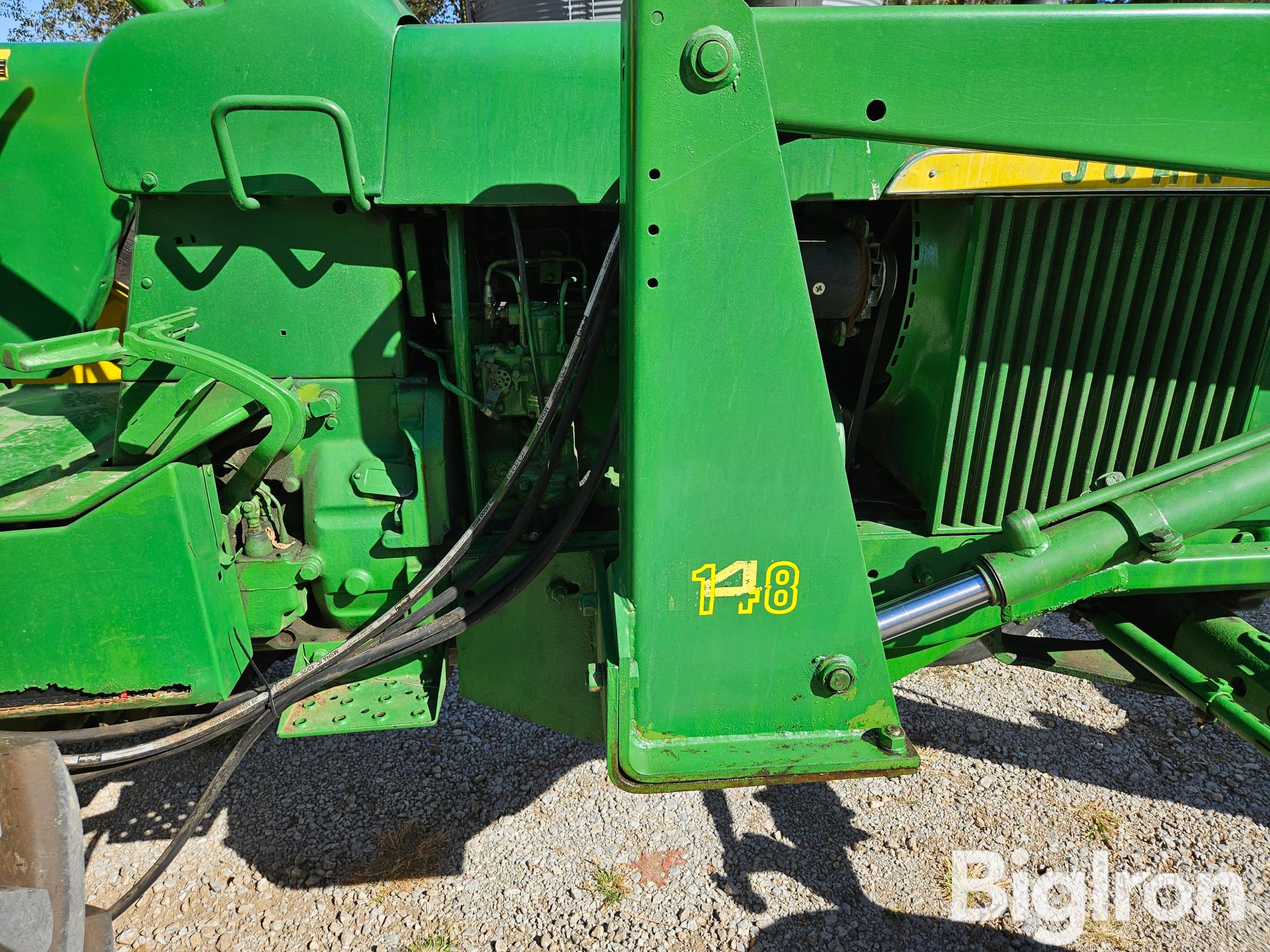 items/e3d4a3bd8c8aef119443000d3acfdee0/1961johndeere30102wdtractorw148loader_fe56cedaacfd4a17bfdd4ce30de285db.jpg