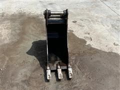 items/e3eb1d79a0d0ec11bea200155d72f54a/cat12miniexcavatorbucket_627970923fc244ae876912a247d48cc2.jpg