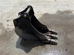 items/e3eb1d79a0d0ec11bea200155d72f54a/cat12miniexcavatorbucket_c99678bf16b1416b83adc7ff83618c22.jpg