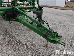 items/e40a09461cacef1195f6000d3a620d5e/johndeere2210fieldcultivator-19_45486f125fc14c17bbe9de1eeedd4299.jpg