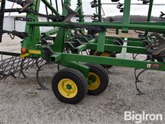 items/e40a09461cacef1195f6000d3a620d5e/johndeere2210fieldcultivator-19_8e667f3f0c6c4937889d40980086274d.jpg