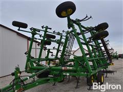 items/e40a09461cacef1195f6000d3a620d5e/johndeere2210fieldcultivator-19_b405c708a7ac4375b6871f8293512bb5.jpg