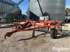 Krause 2800 Chisel Plow 