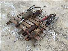 Hydraulic Cylinders 