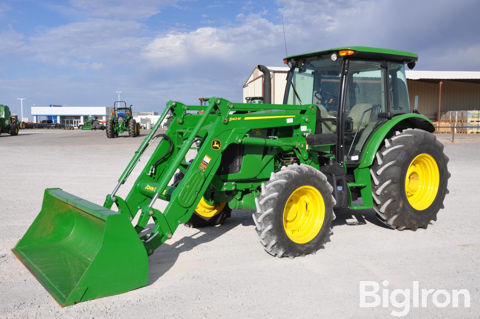 2023 John Deere 5090E MFWD Tractor W/Loader 