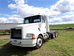 1992 White GMC WCA64T T/A Truck Tractor 