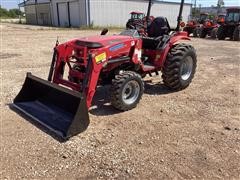 2018 Mahindra 1626 MFWD Compact Utility Tractor W/Loader 